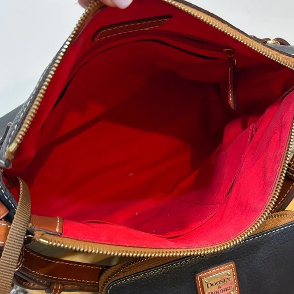 Dooney & Bourke Black and Tan Shoulder Bag Set - Picture 3 of 13